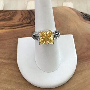 Yellow Solitaire Square Cut Silver Tone Ring Size 8
